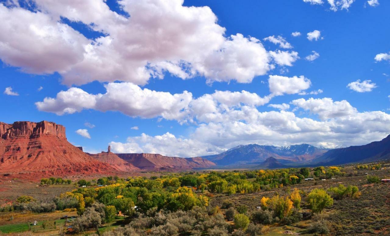 Castle Valley Inn Moab Exterior photo